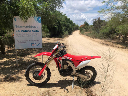 Imagen 1 de 4 de Honda 450x