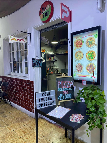 Derecho A Llave Pizzería En Av Italia