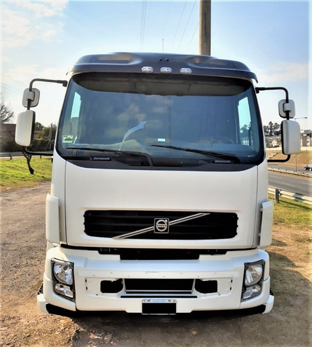 Volvo Vm310 4x2 Tractor