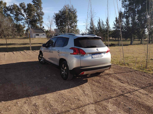Imagen 4 de 8 de Peugeot 2008 2016 1.6 Thp Sport