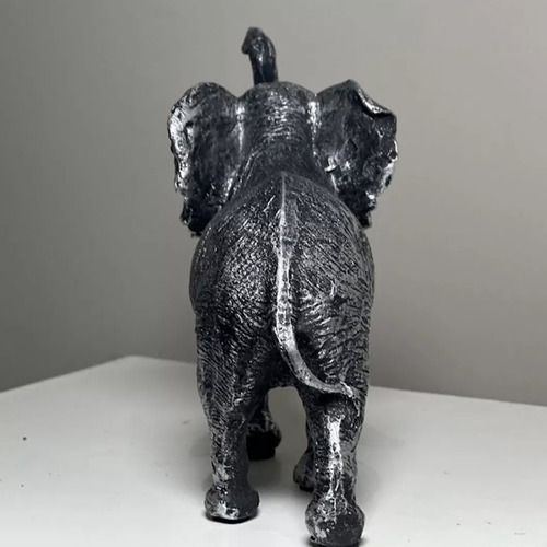 Elefante De La Suerte Feng Shui Resina Cerámica 18 Cm Color Plateado