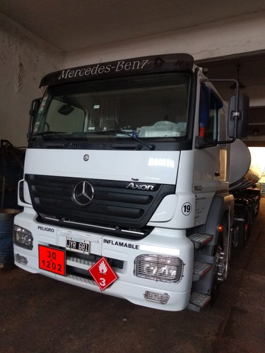 Imagen 1 de 4 de Mercedes Benz Axor 1933 S Chasis Con Cabina Dormitorio