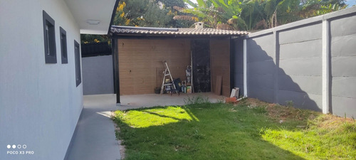 Casa De 3 Quartos (1 Suíte), 2 Banheiros