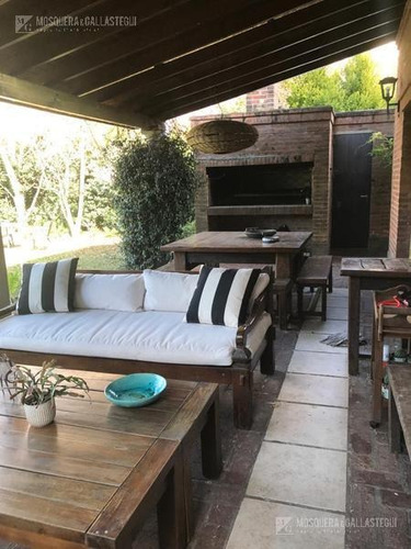 Imagen 4 de 20 de Excelente Casa En Boulevares!! Panamericana Km 38