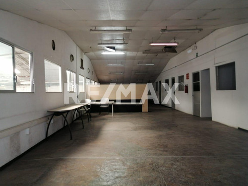 Nave Industrial En Renta Ubicada En Alce Blanco