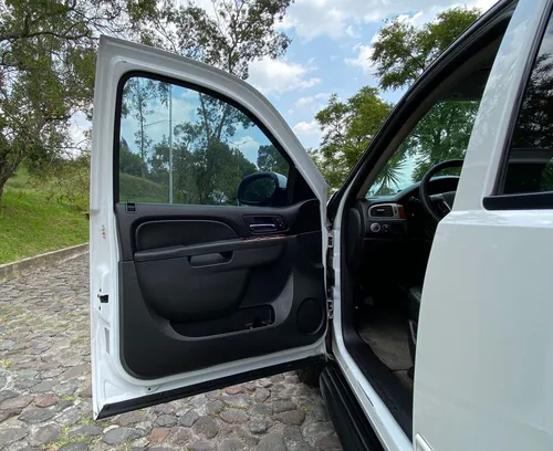 Chevrolet Tahoe C Suv Piel R-17 At