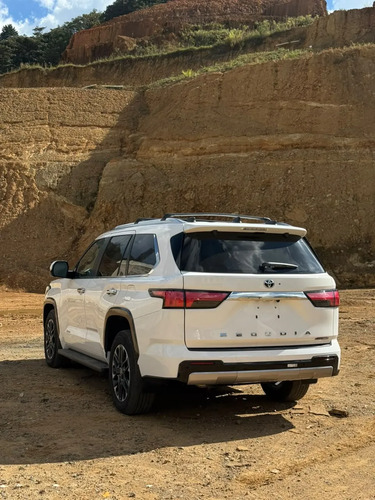 Toyota Sequoia Limited
