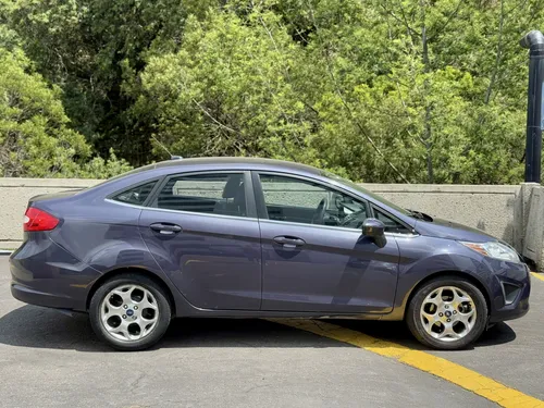 Ford Fiesta 1.6 Hatchback Automática