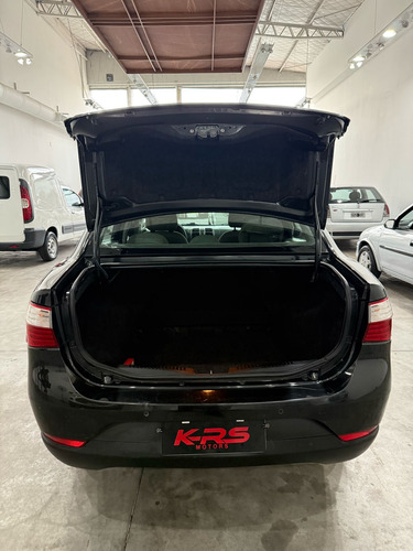 Fiat Grand Siena 1.6 Essence 115cv