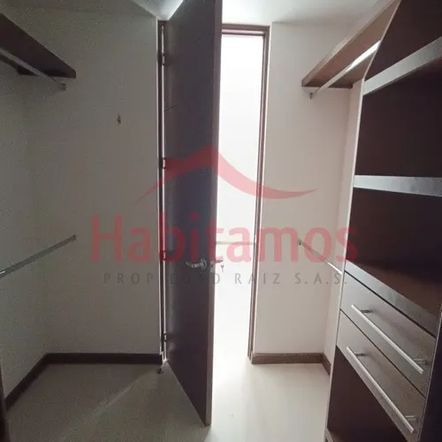 Apartamento En Arriendo En Envigado - Cumbres Cod 68693
