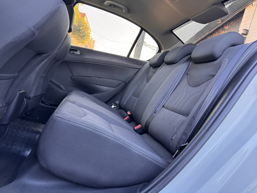 Peugeot 408 2.0 Allure Nav 143cv