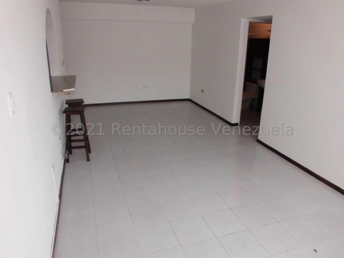 Imagen 5 de 17 de Apartamento En Venta 22-3681