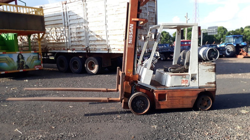 Empilhadeira Nissan Ano 2000 Para 3 Toneladas A Gás Glp