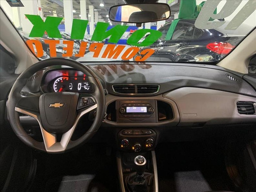 Chevrolet Onix 1.0 Mpfi Lt 8v