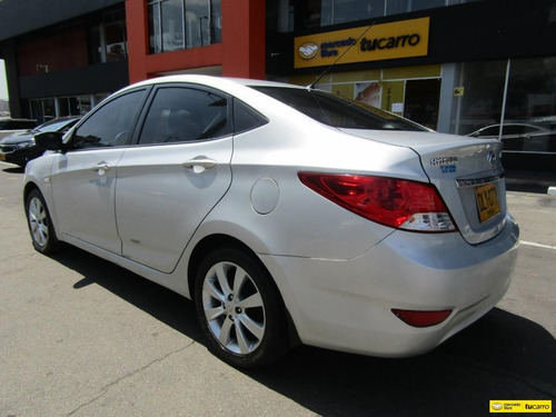 Hyundai I25 Accent Gl