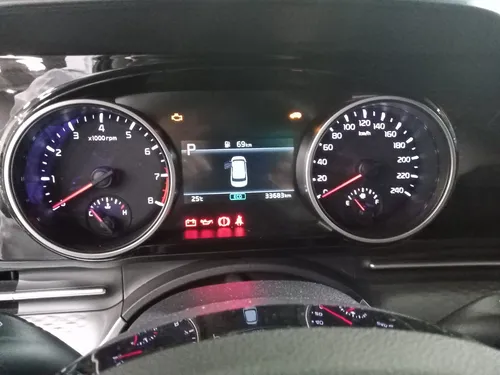 Kia Carnival Zenith At 3.5 4x2