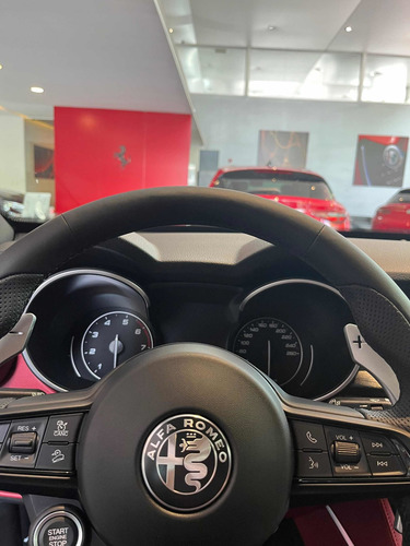Imagen 2 de 9 de Alfa Romeo Stelvio Veloce 280cv Q4 My 2023