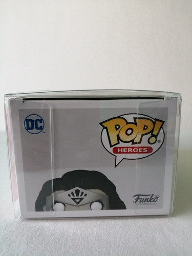 Funko Pop! Wonder Woman Black Lantern #393 (Usado)