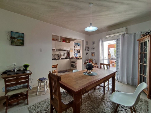 Imagem 6 de 30 de Sobrado Com 3 Dormitórios À Venda, 133 M² Por R$ 800.000,00 - Vila Matias - Santos/sp - So0055