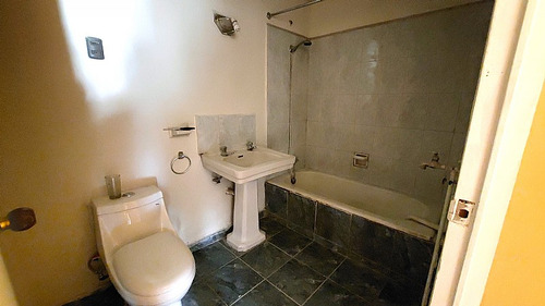 Dp 4 Dorm. Ceracno A Estc. Metro Irarrazabal