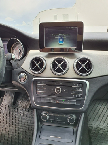 Imagen 10 de 15 de Mercedes-benz Clase Gla 1.6 200 Cgi Sport At 2017