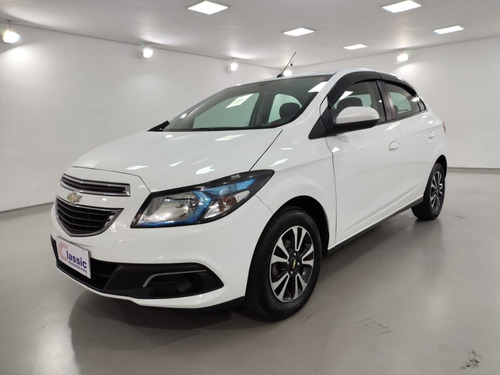 Chevrolet Onix 1.4 MPFI LTZ 8V FLEX 4P MANUAL