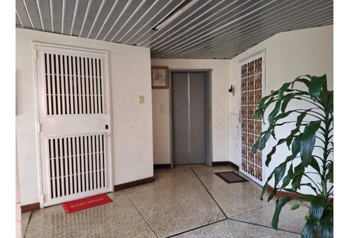 Se Vende Apartamento 140m2 Santa Inés 9712