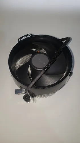 Procesador Amd Ryzen 5 3400g Con Disipador Y Caja Originales (Usado)