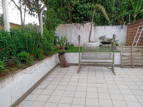 Casa Com 6 Cômodos
