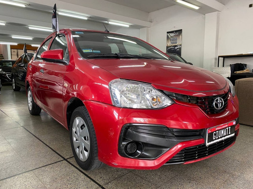 Imagen 3 de 16 de Toyota Etios 1.5 X 6 Ta. 4 Ptas. Año 2017.