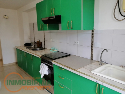 Imagen 6 de 6 de Apartamento En Alquiler - Resd. Las Palmeras I Ra