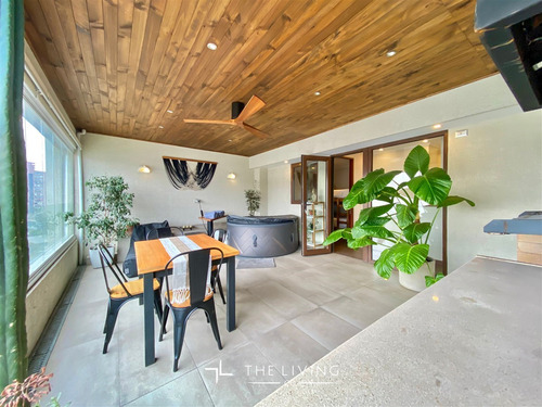 Duplex Amoblado En Arriendo De 2d. En Las Condes