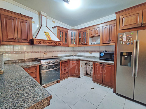 Imagen 7 de 14 de Ledezma Asesores Vende Casa-quinta, Cerca De La Av. Andrés Eloy Blanco, Ciudad Bolívar-venezuela