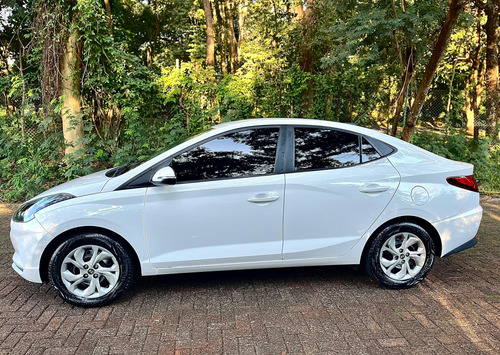Hyundai HB20S 1.6 Vision Flex Aut. 4p