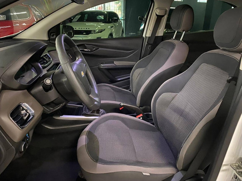 Imagem 7 de 9 de Chevrolet Prisma 1.0 Mpfi Lt 8v Flex 4p Manual