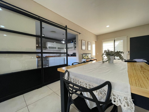 Imagen 12 de 30 de Venta | Casa Ayres De Los Arroyos | Oportunidad | Permuta