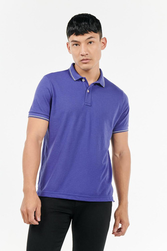 Camiseta Polo Unicolor Con Cuello Y Puños Tejidos Con Diseño