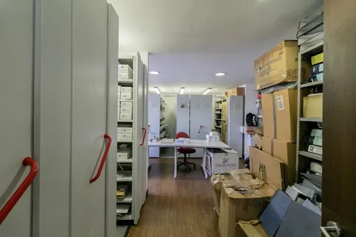 Oficina En Arriendo En Altos Del Virrey. Cod A1021262