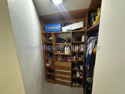 Apartamento En Venta En Los Dos Caminos Vista Al Avila Ascensor Privado