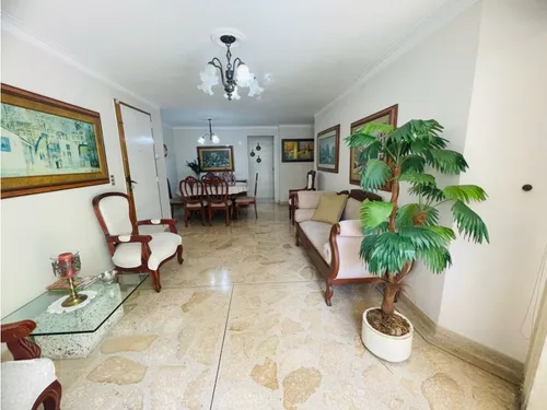 Apartamento En Venta En Laureles