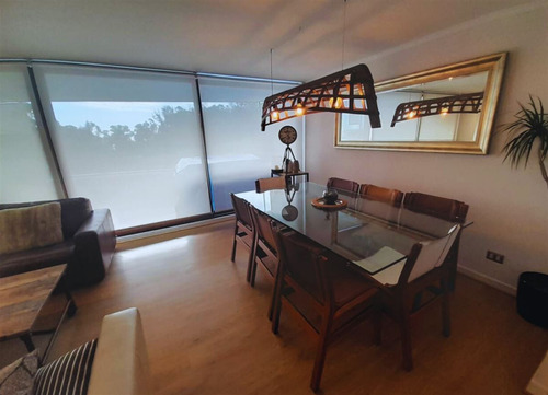 Departamento En Venta De 4 Dorm. En Papudo