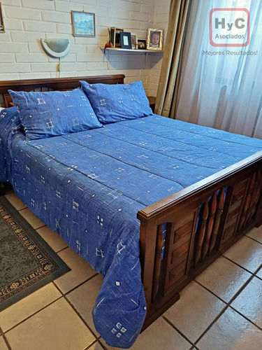 Se Vende Casa De 3 Dormitorios,en La Florida, Pasaje Cerrado