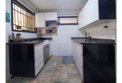 Townhouse En Venta Los Eucaliptos Llano Alto