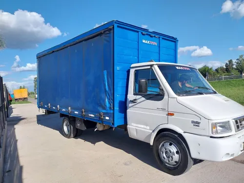 Iveco Daily 70-13 Chasis Con Caja