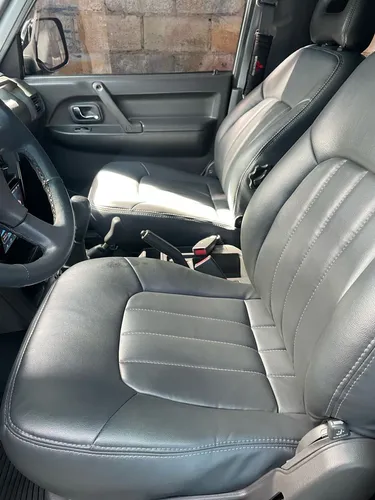 Mitsubishi Montero Dakar 3.0