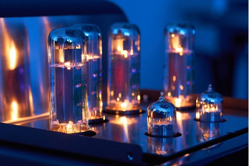 Imagen 5 de 6 de Amplificador Valvular Synthesis Roma 96dc 25w Clase A 220v