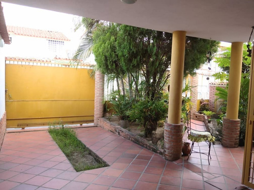 Imagen 17 de 22 de Casa En Venta Guatire Castillejo Villa Hermosa 4 Habitaciones Y 3 Baños