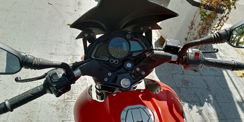 Motofeel Gdl - Bajaj Pulsar 200 Ns @motofeelgdl