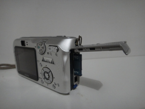 Camera Digital Sony Cyber-shot Dsc-p200