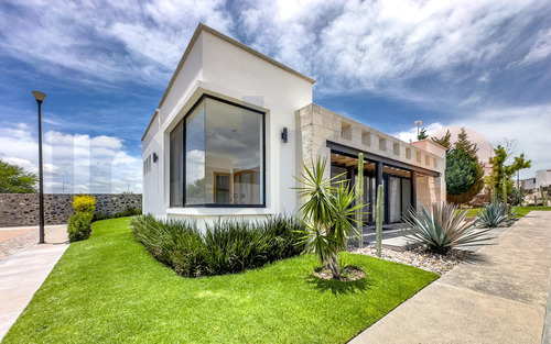 Terreno Plano En Venta En La Vista Residencial En Condominio Lomas De La Vista
